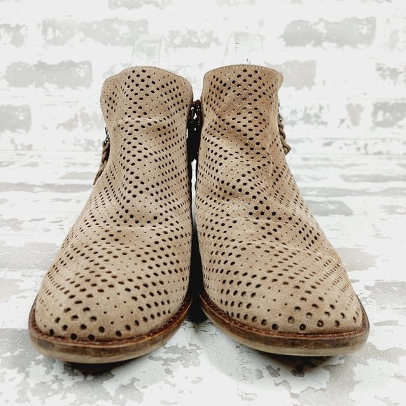 Dolce Vita Sofie Tan Suede Leather Side Zip Ankle Bootie K617 - Picture 3 of 11